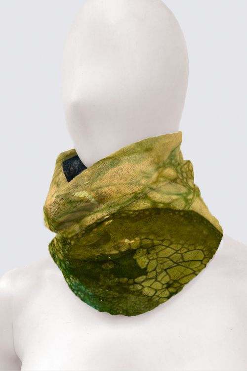 Thumbnail: LCG - Alice Tube Scarf