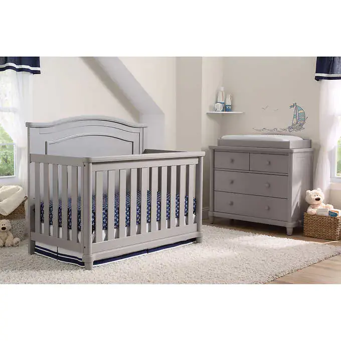 Simmons Kids Sophia 2-piece Nursery Furniture Set, Gray