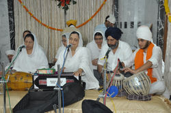 Bibi Harjeet Kaur, Mulund Sevak Jath