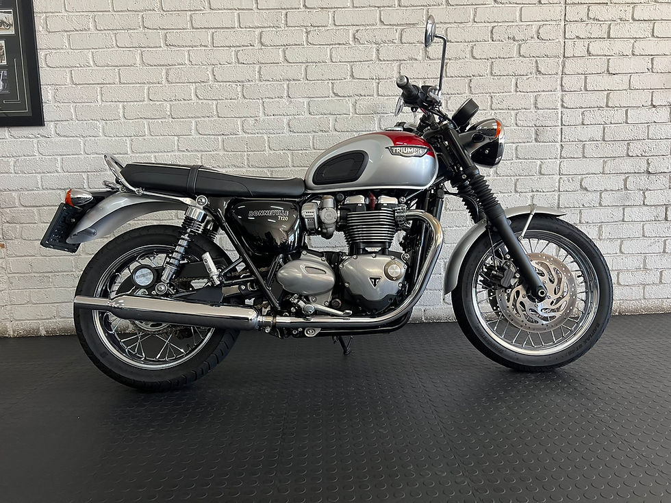 2016 Triumph Bonneville for sale South Africa at Smith's Motorcycles