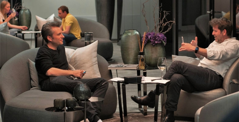 Teamfoto Rebranding_2x.jpg