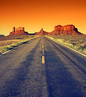 Road to Monument Valley