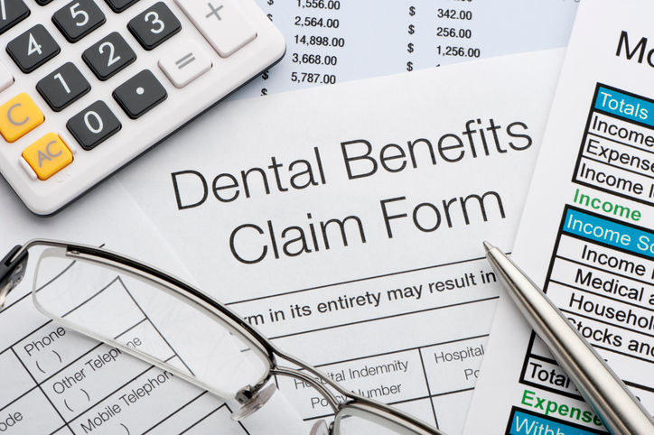 Why Is Dental Treatment So Expensive? How to Minimize Dental Bills