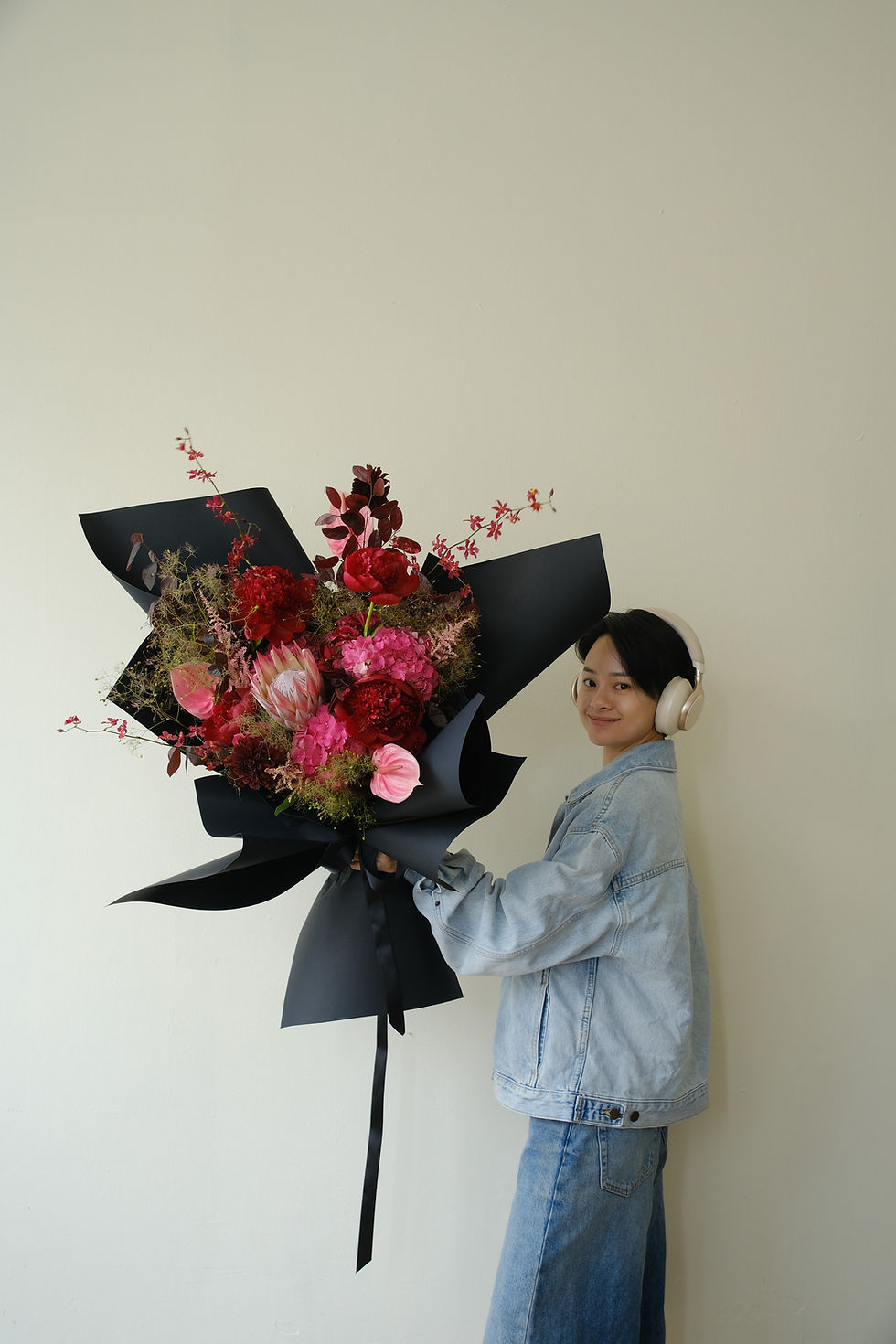 Thumbnail: Rouge Couture Bouquet