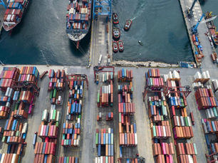 Türkiye'nin Komşu Ülkelere İhracatı 2024'te Rekor Seviyeye Ulaştı