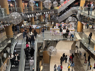 CHP'nin boykot çağrısı ters tepti: 2 Nisan'da alışveriş rekoru kırıldı