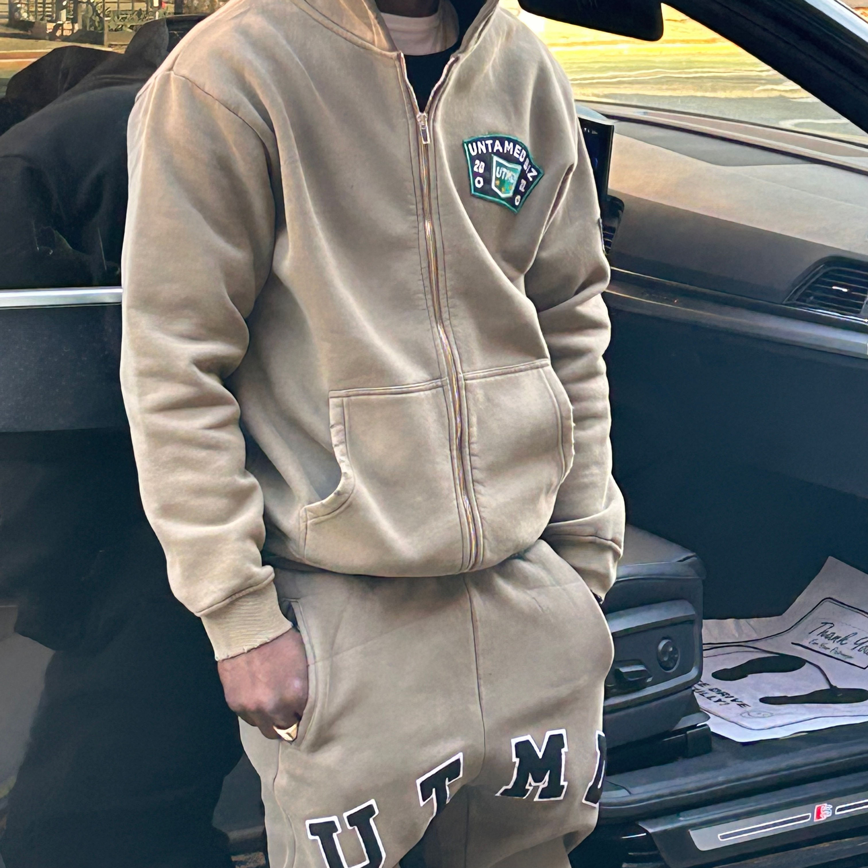 UTMD BADGED SWEAT SUITS 