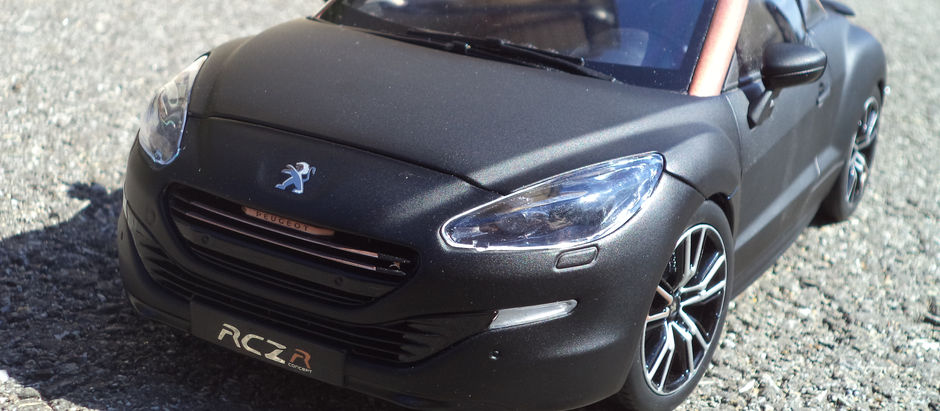 Peugeot RCZ R Concept de Norev