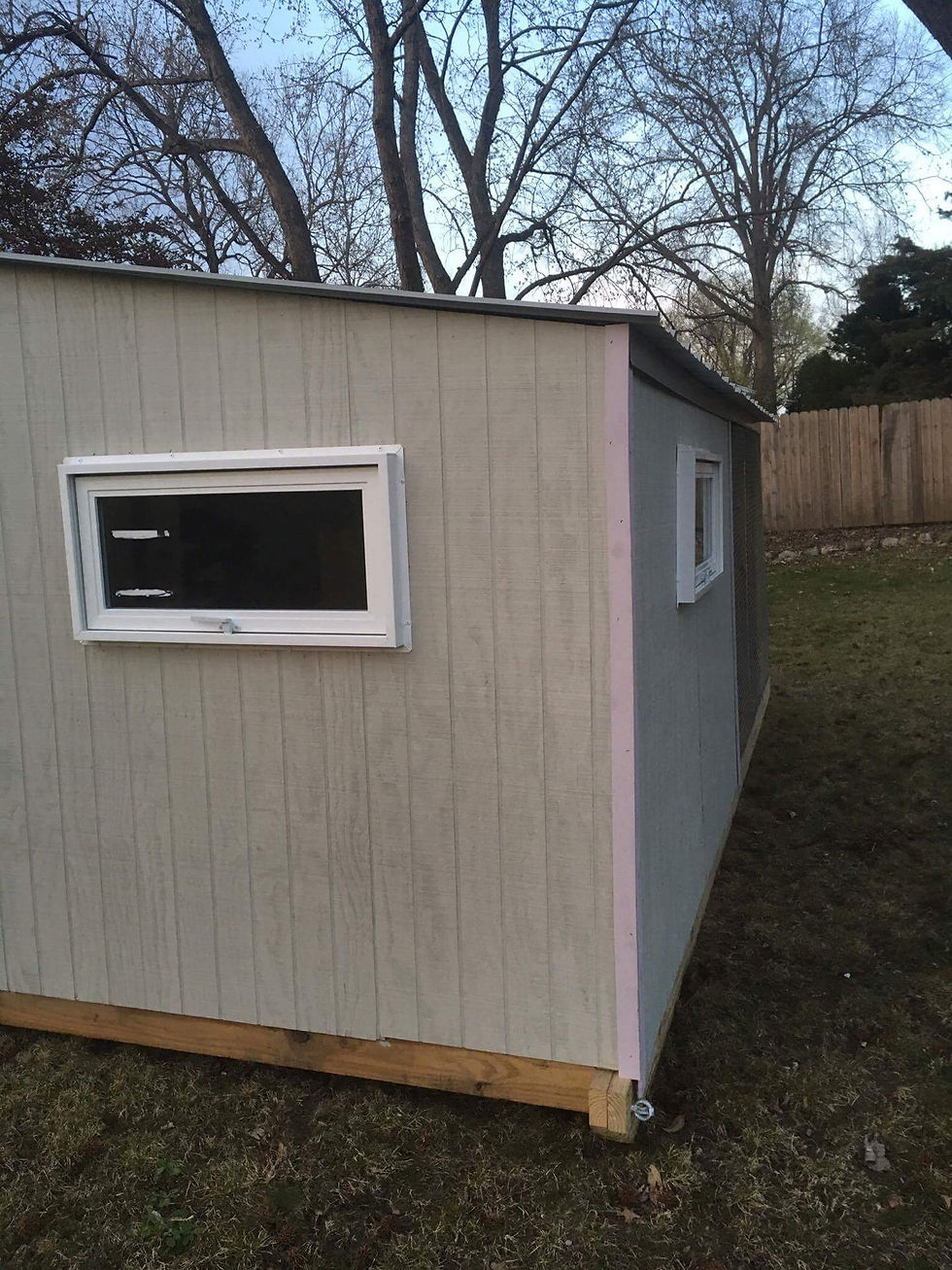 6x16x6 holds 30 chickens