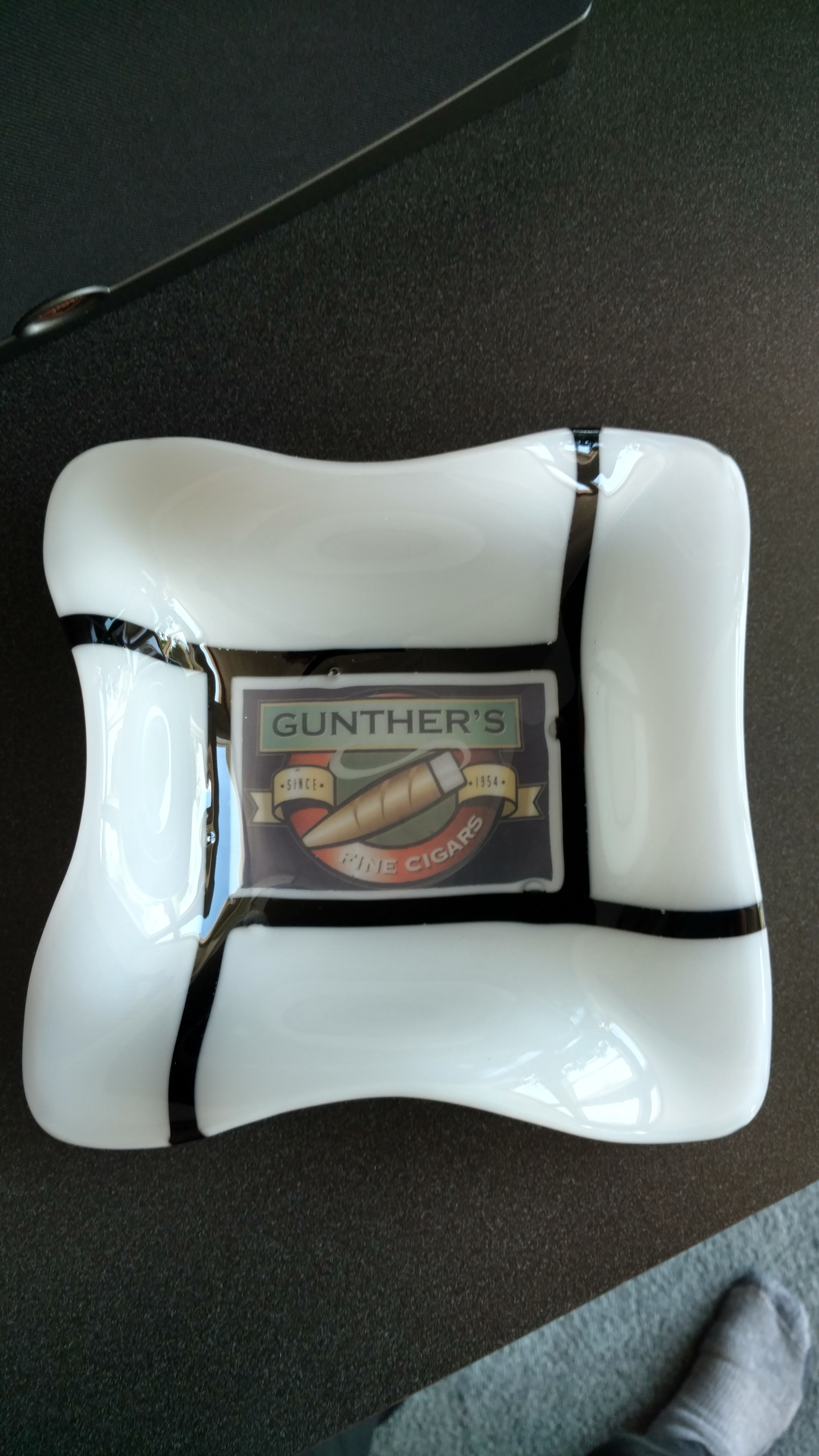 Gunther's Fine Cigars - Cigar Tray