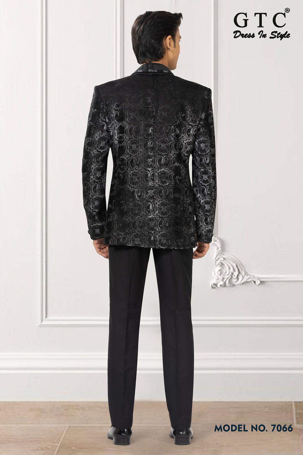 Thumbnail: Men Wedding Suit 