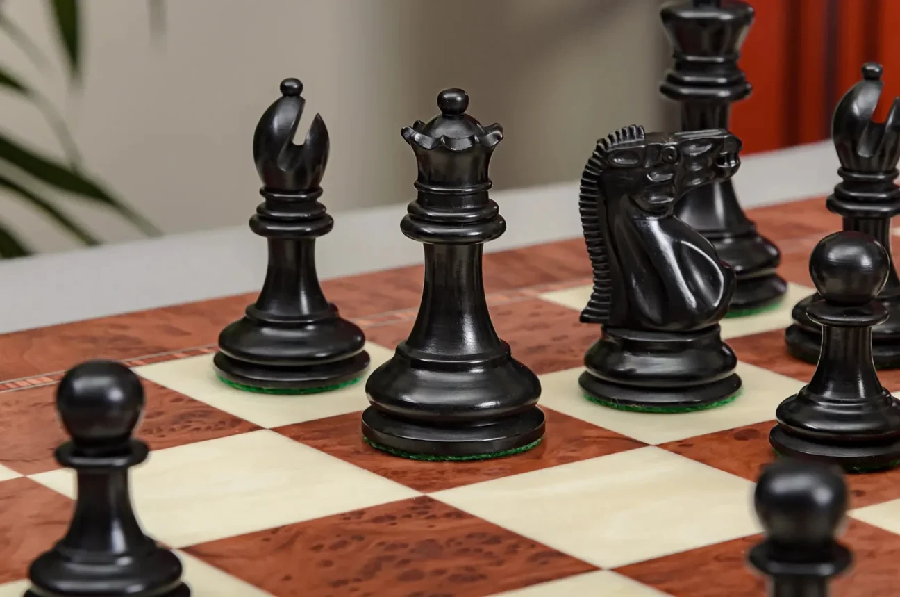 The Zukertort Series Luxury Chess Pieces (Library Collection) - Imagem 3