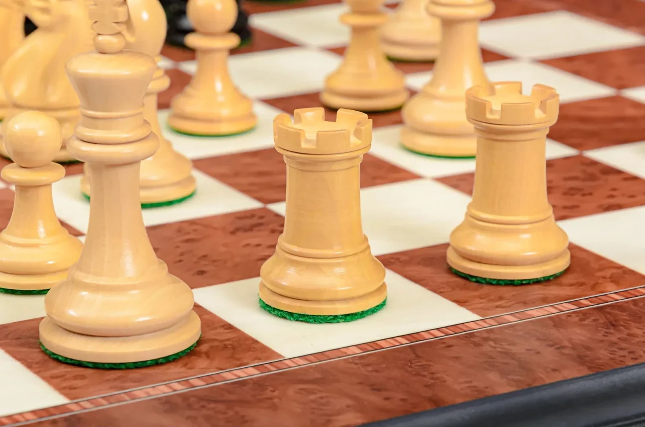 The Zukertort Series Luxury Chess Pieces (Library Collection) - Imagem 6