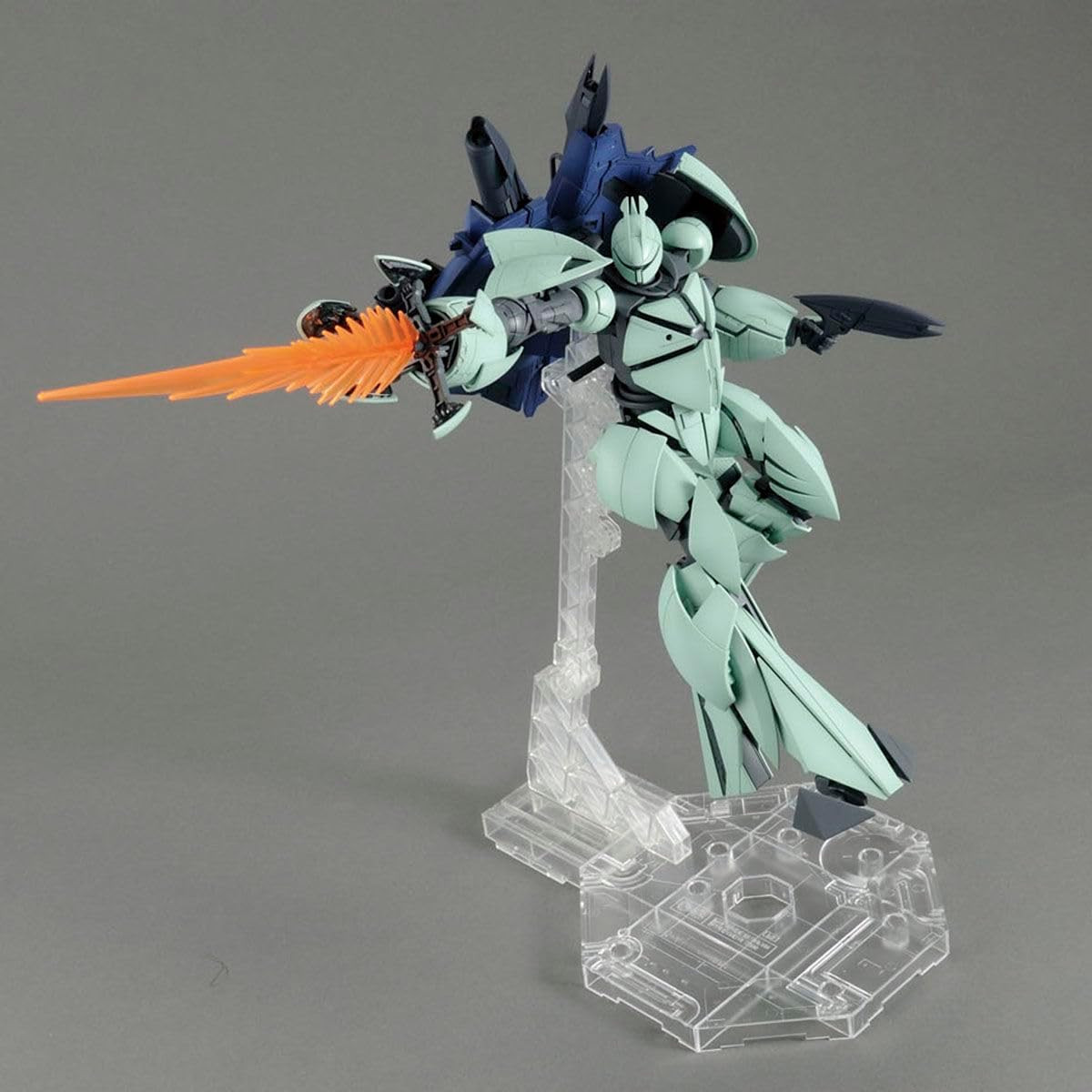Bandai Spirits MG Gundam Turn X 1/100 Scale Color-Coded Plastic Model - Imagem 7
