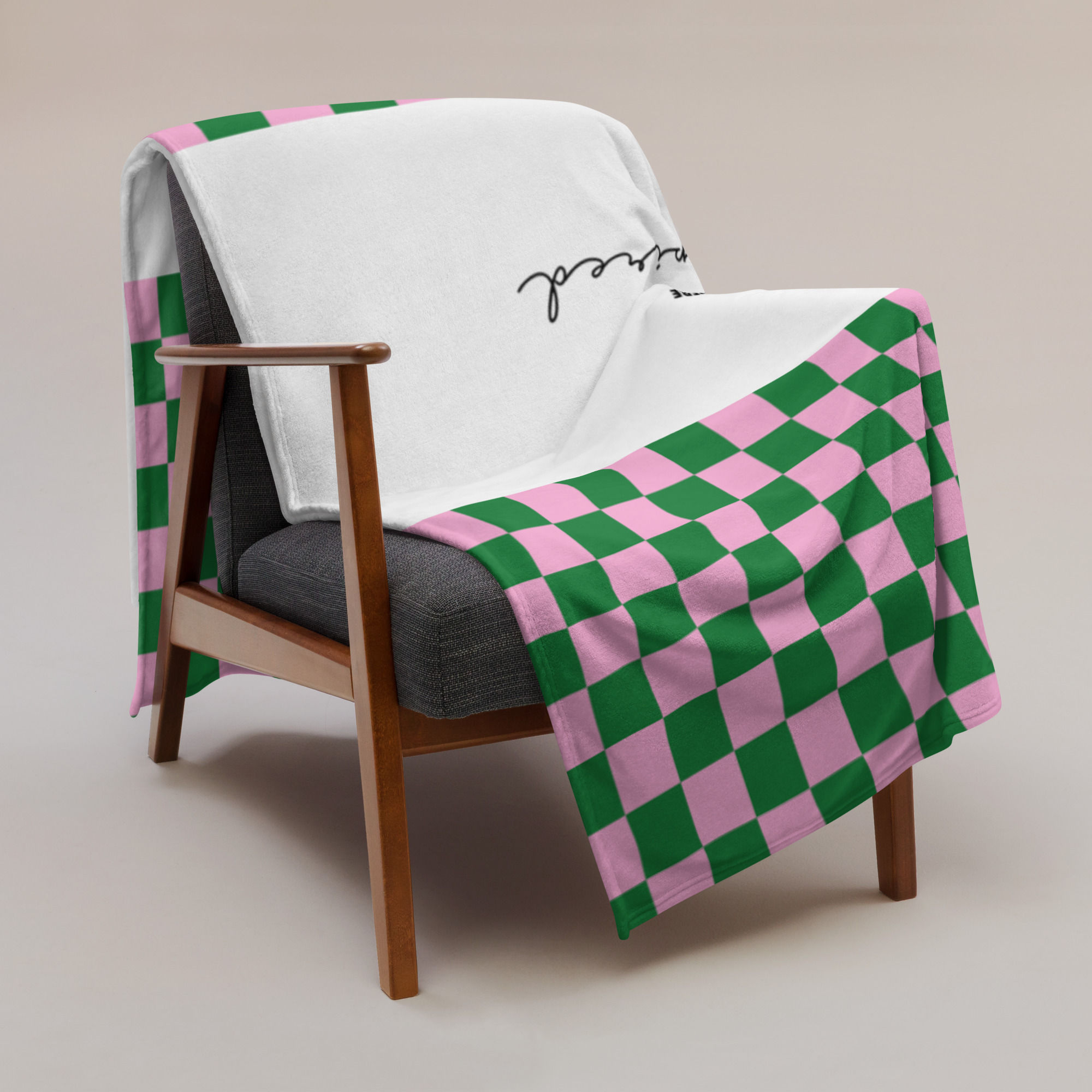 Chess vs Checkers Be Inspired Throw Blanket