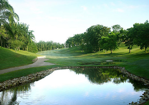 Saujana-Golf-Country-Club-Palm-Course-2-