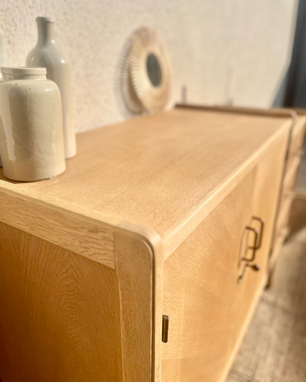 Miniature : L'enfilade asymétrique en chêne