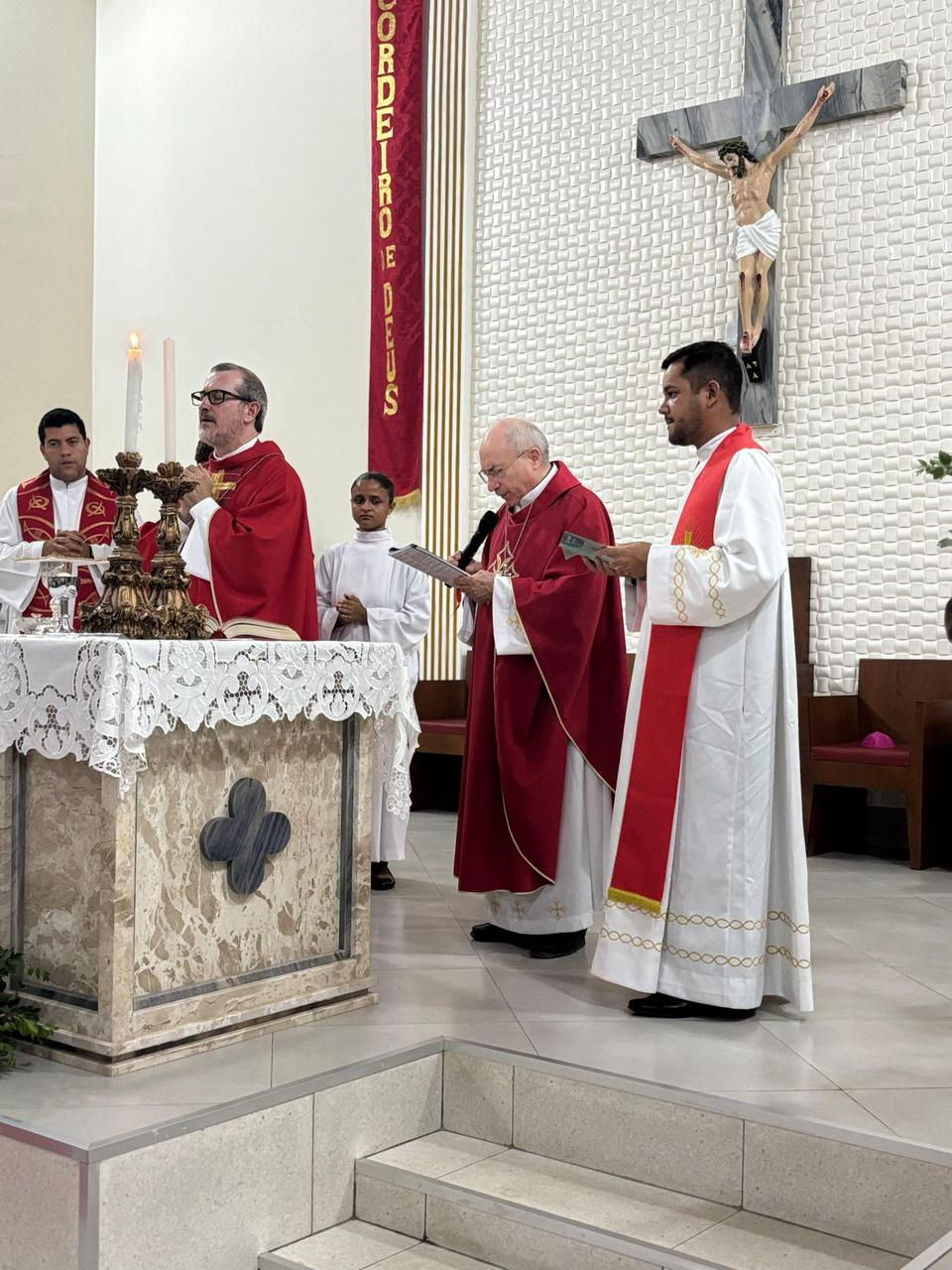 PARÓQUIA SÃO JOÃO BATISTA CELEBRA, COM FÉ E DEVOÇÃO, A FESTA DE SEU PADROEIRO