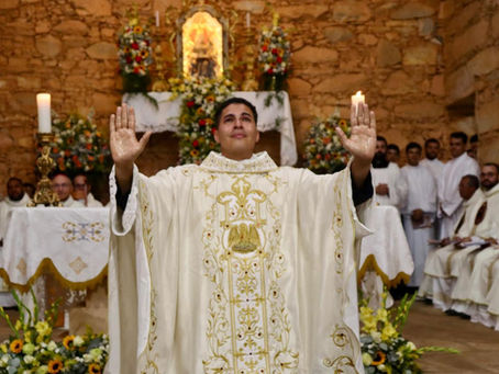 Diocese de Livramento celebra ordenação presbiteral do diácono Douglas