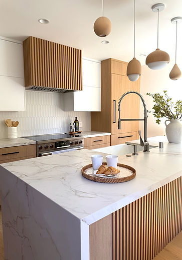 Kitchen Island 1.jpg