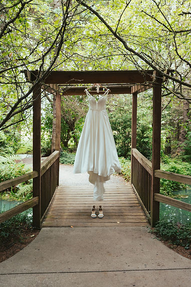 Moriah&Jonathan_.18.25_Details_Vertical_31.jpg