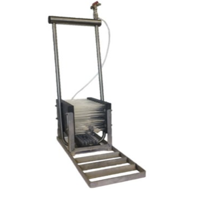 Stiefelreiniger Edelstahl - Mit 5 Bürsten & Abklopfrost 80x26x52cm