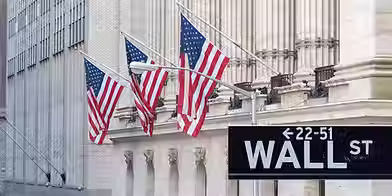 topic_wallstreet-926069614.avif