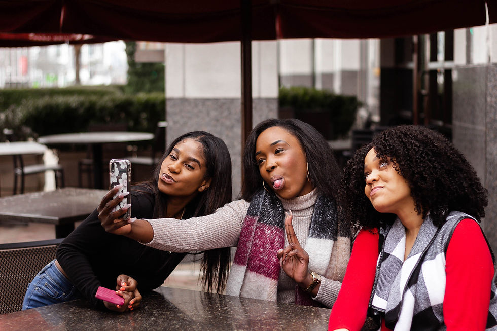 Creatives, freelancers, and gig economy workers | © CreateHerStock