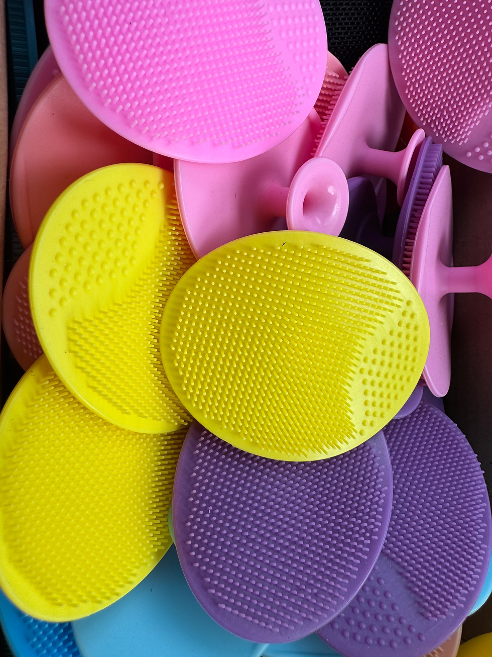 Thumbnail: Silicone Facial Scrub Brush