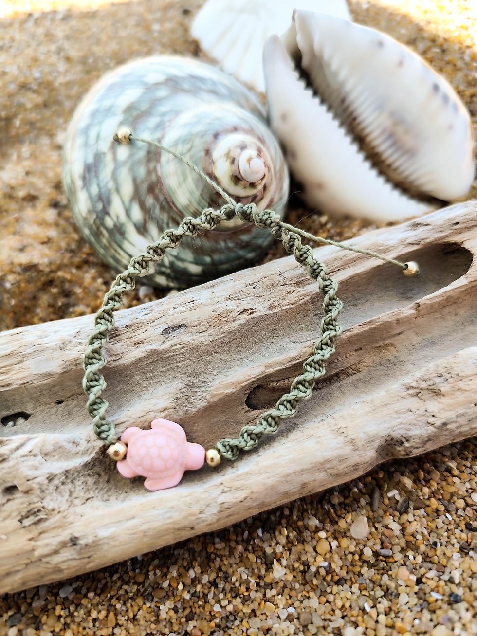 Miniature : Bracelet en macramé et tortue