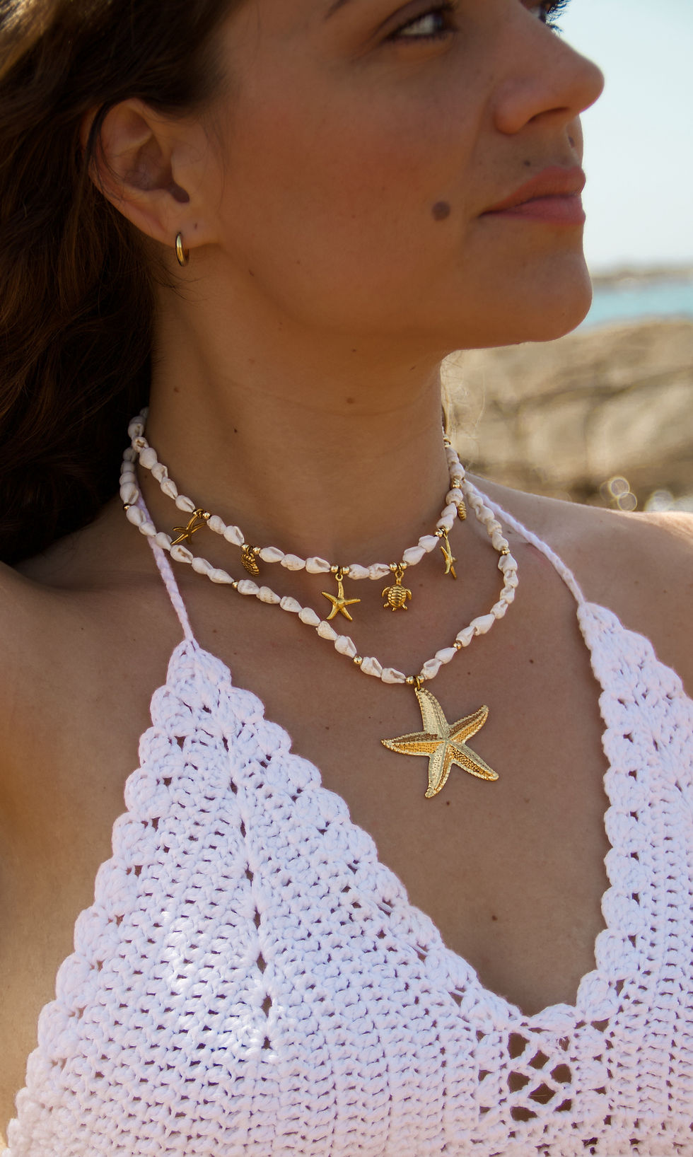 Miniature : Collier de coquillages blancs et étoile de mer dorée en acier inoxydable