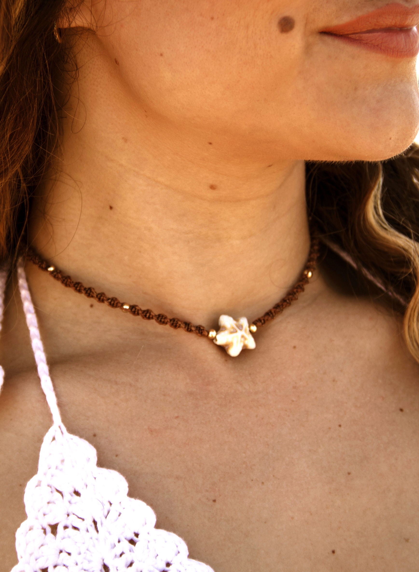 COLLIER AROHA - Ras de cou en macramé & étoile de mer en céramique