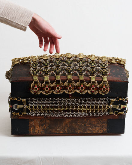TREASURE!