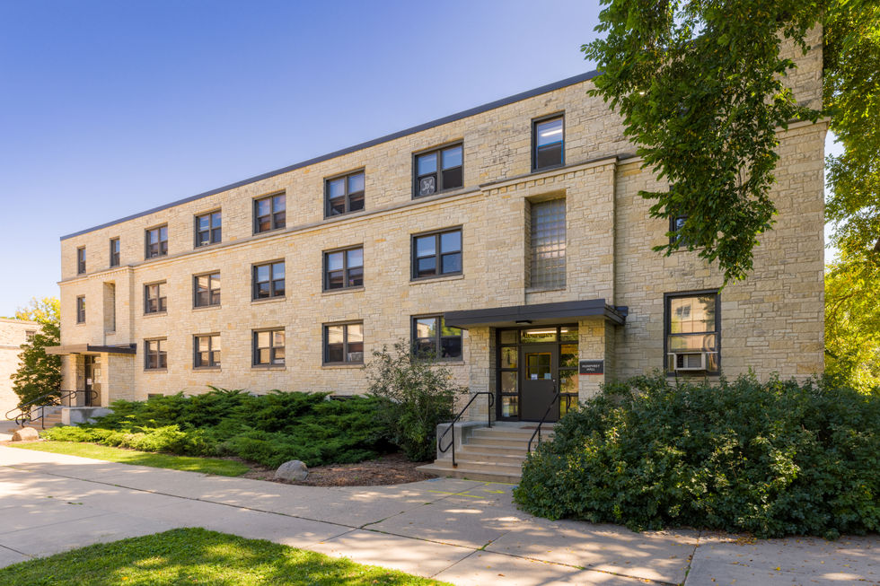 2025-09-15-humphrey-exterior-1