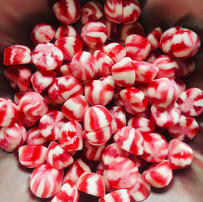 Strawberry Twist Kisses