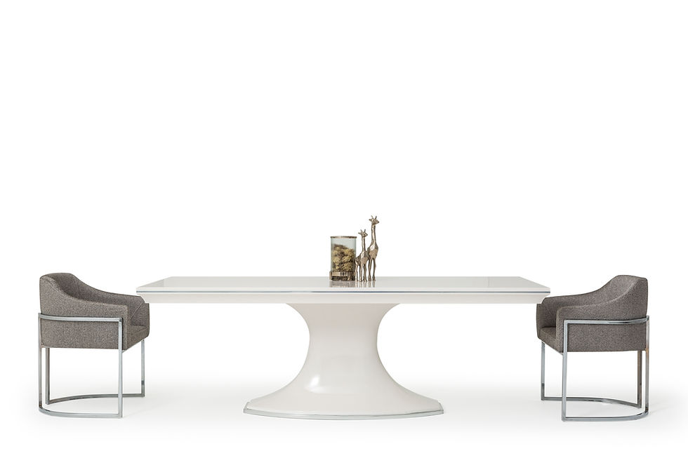 Miniaturbild: Luxuriöser Infinity Stuhl mit ergonomischer Sitzfläche und modernen Metallfüssen