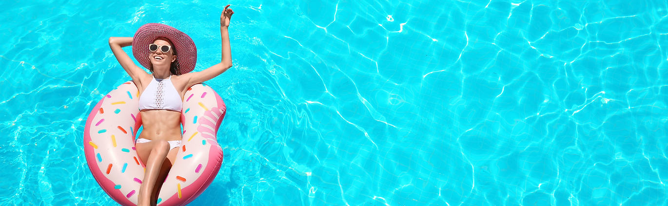 Blue Bottom Pool Reviews.png