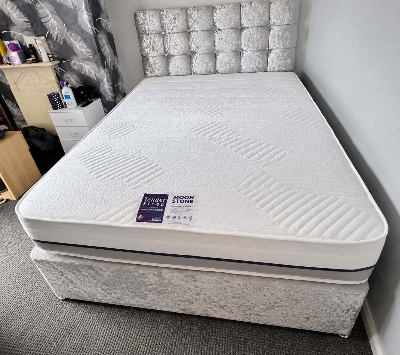 4 FOOT - MOONSTONE 1000 POCKET REFLEX FOAM MATTRESS WITH DIVAN BASE 2 DRWS & HB 