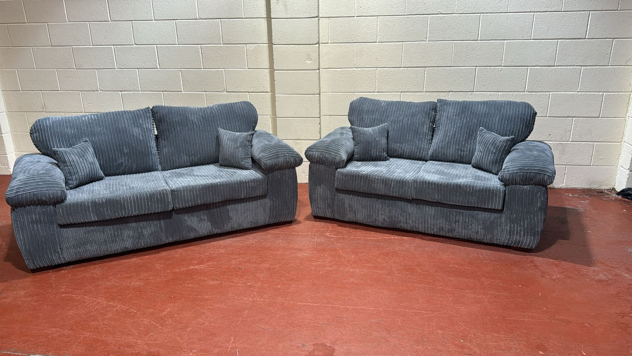 LILY 3&2 SOFAS IN GREY JUMBO CORD FABRIC -