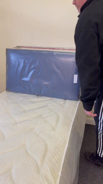 Thumbnail: SINGLE - OXFORD SEMI-ORTHOPAEDIC MATTRESS WITH DAMASK DIVAN BASE