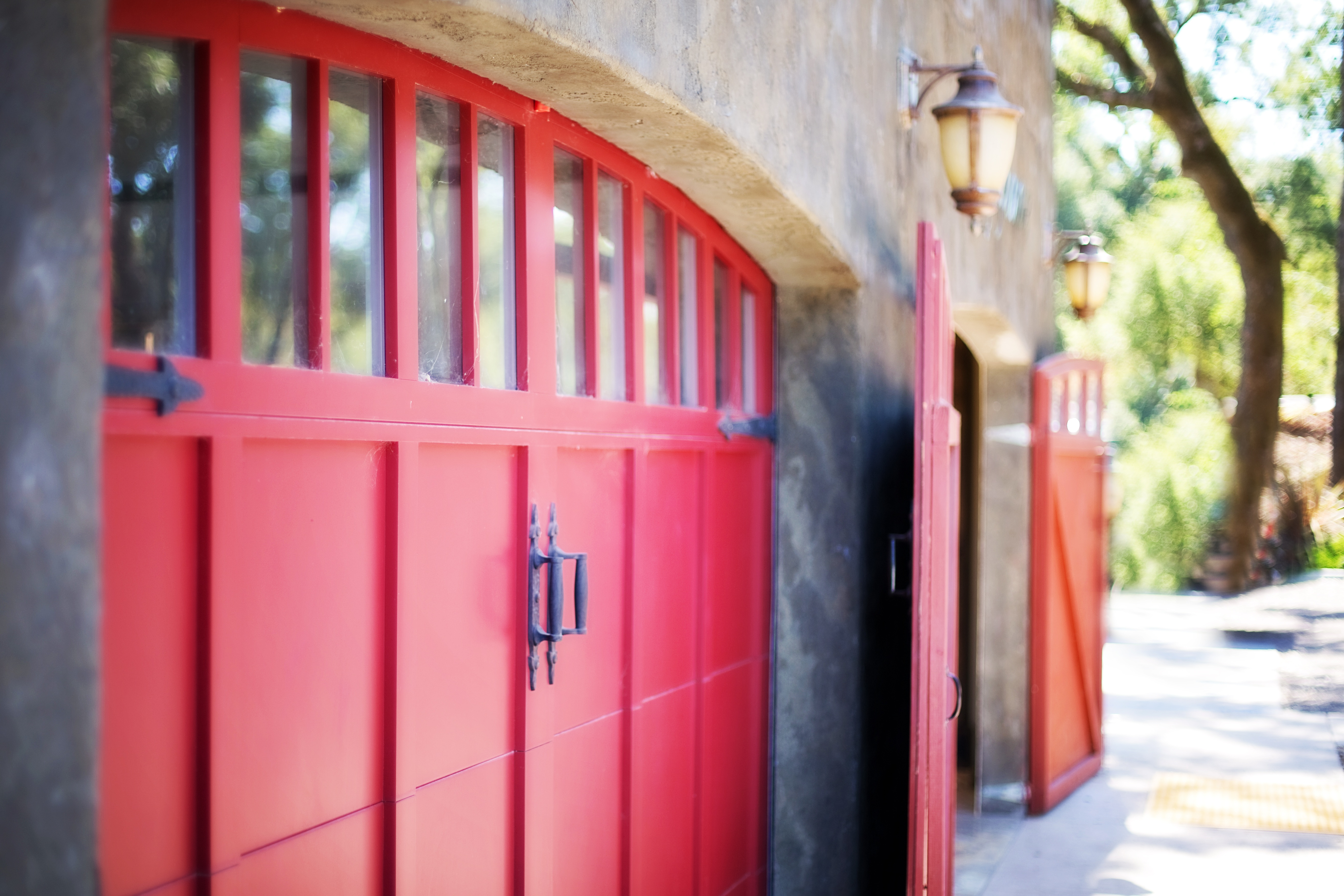 Valley Garage Doors logo