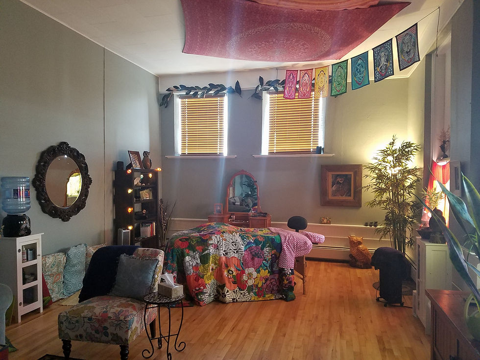 A Silent Feather Massage