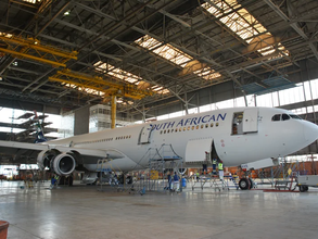 SAA Technical Leads the way with Landing Gear Overhaul 