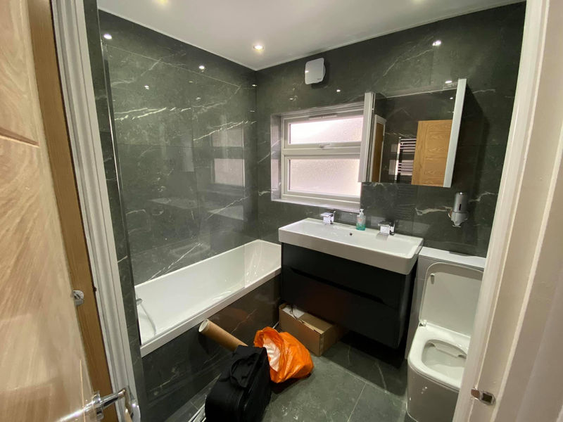 Bathrooms photo 76