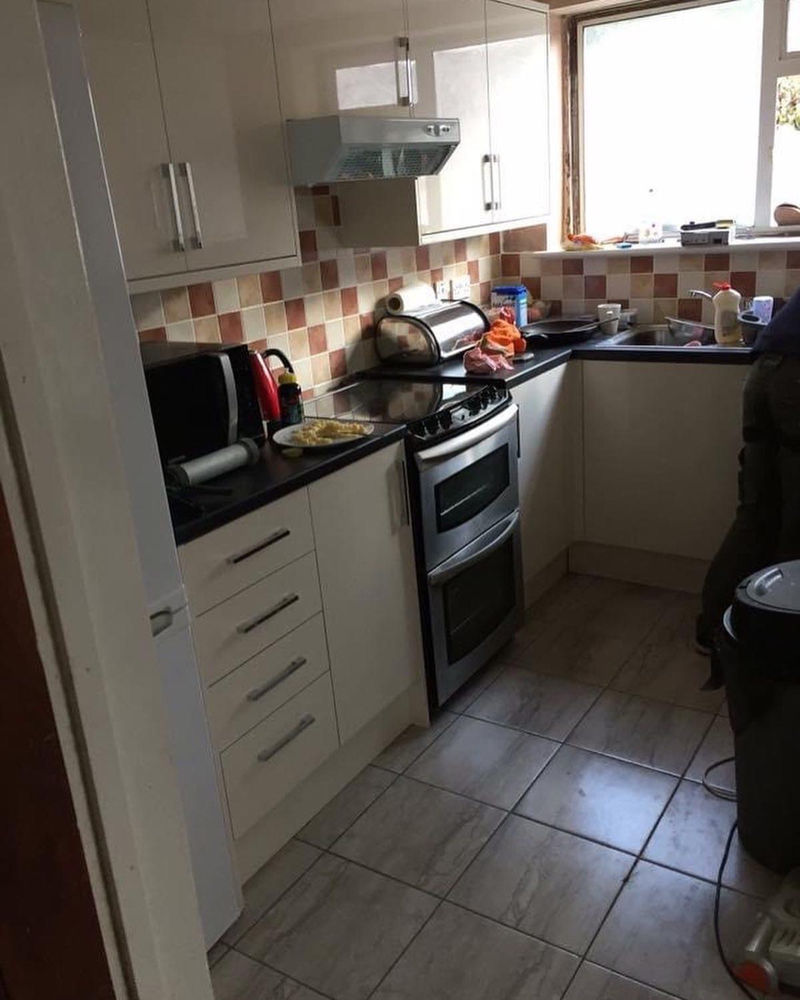 Kitchens photo 34