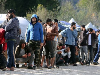 Орбан, Вучић и Нехамер у понедељак у Будимпешти о илегалној миграцији