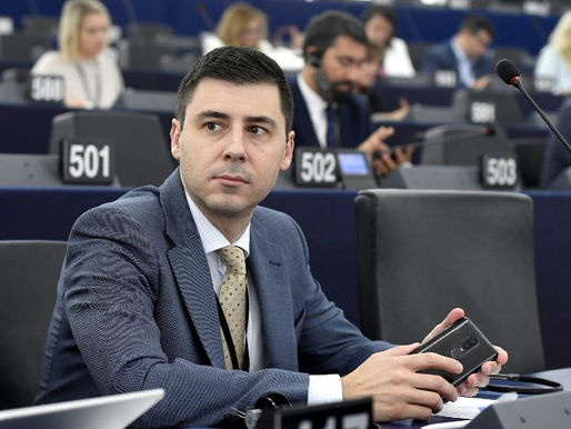 Фидес: Новац на који Мађарска има право не може се давати другима