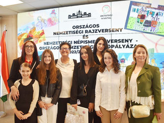 Награђени млади учесници ликовног и фото-конкурса