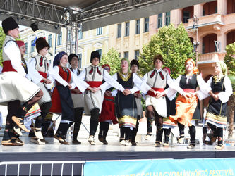 Фото-галерија СНН-а: Срби из Печуја на Фестивалу народности