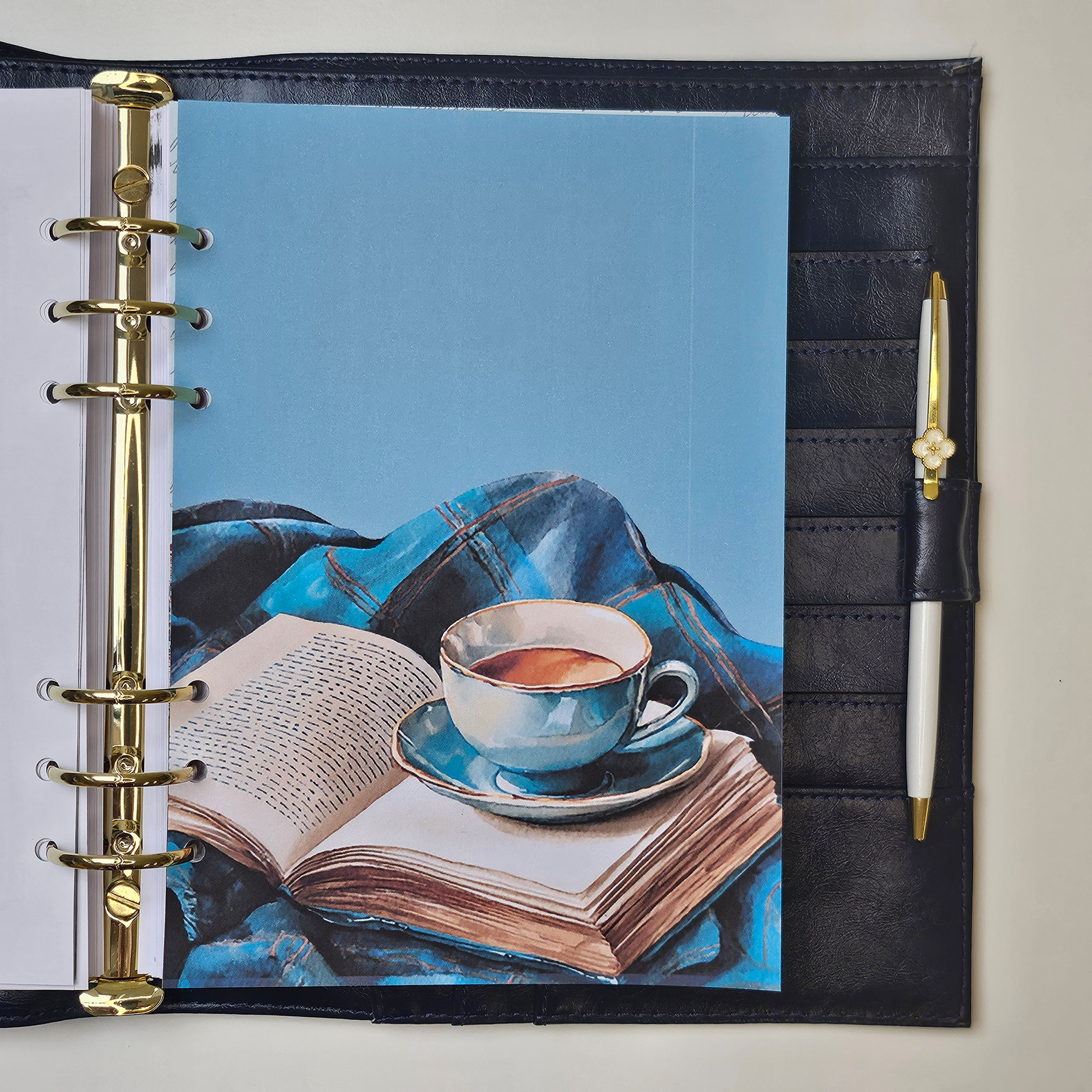 August 2026 'Paper Escape' Planner Dashboard